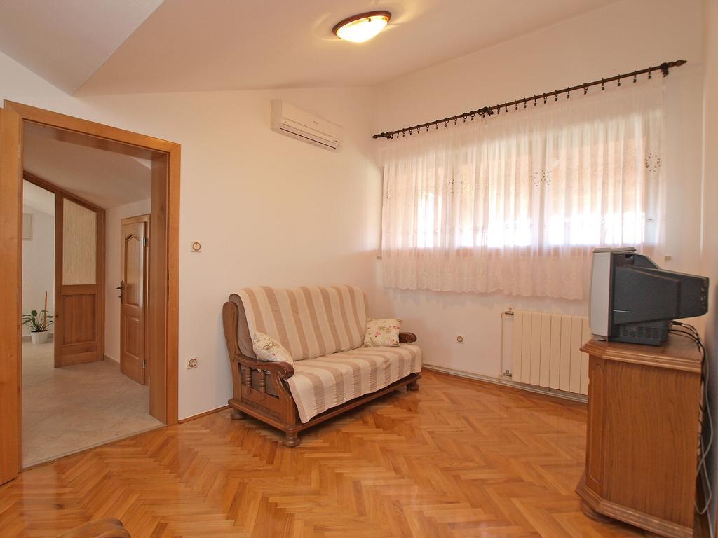 Apartment Zorko 707 ロヴィニ エクステリア 写真